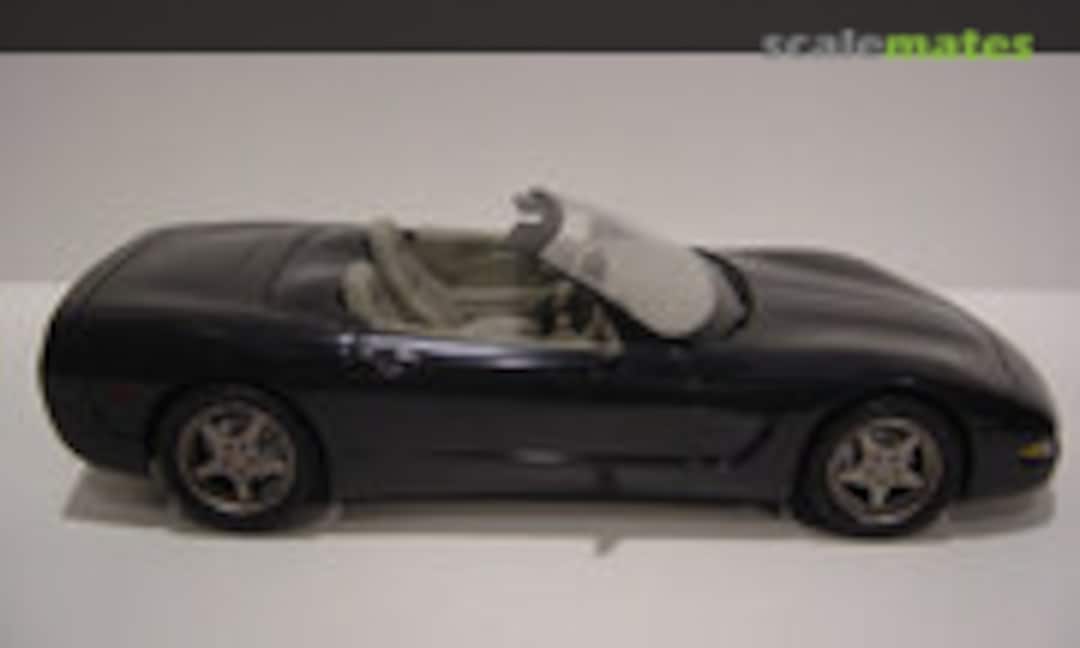 1:25 1998 Chevrolet Corvette Convertible (AMT/ERTL 8270)