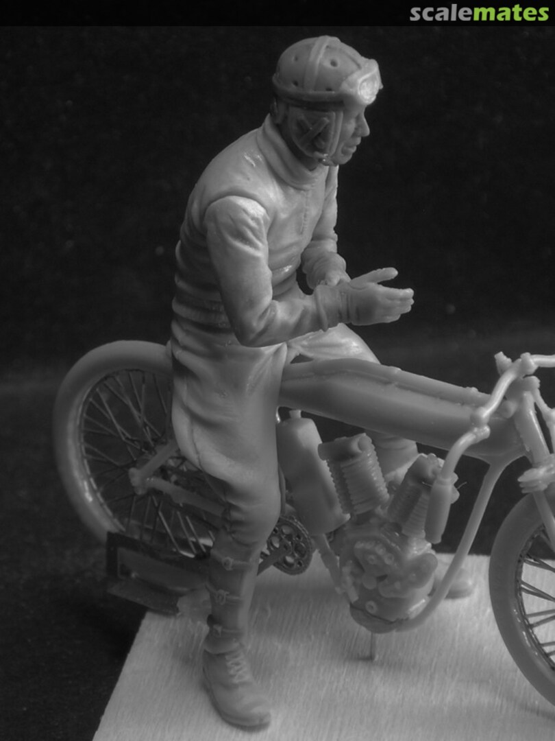 Boxart Motorcycle Rider 2 (Seat in saddle) CixM029 Cix Models