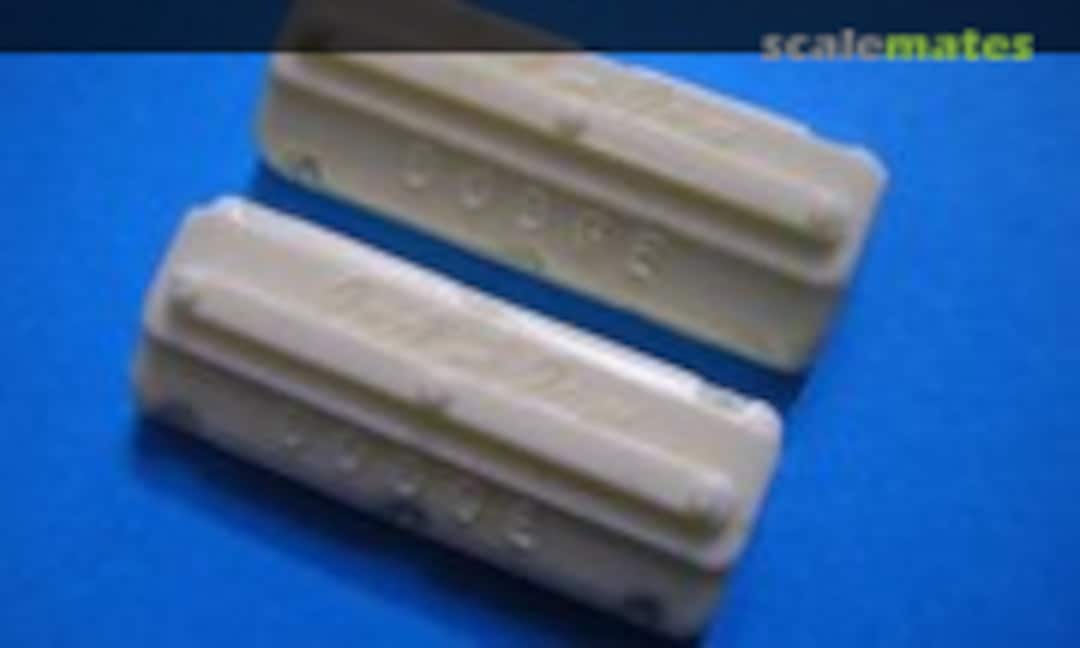 1:24 Valve Cover (2 Pcs.) for Chrysler Hemi Engine (The Parts Box 2103) 2103