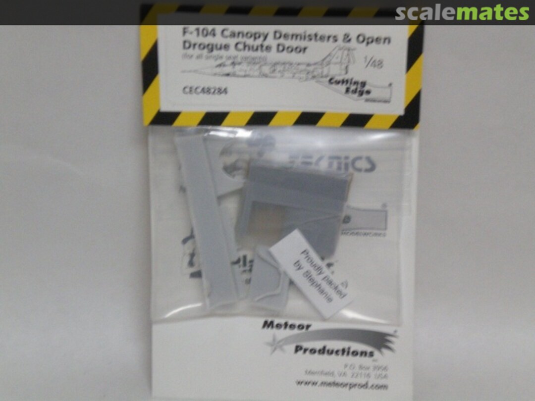 Boxart F-104 Canopy Demisters & Open drogue chute door CEC48284 Cutting Edge Modelworks Boxart F-104 Canopy Demisters & Open drogue chute door CEC48284 Cutting Edge Modelworks