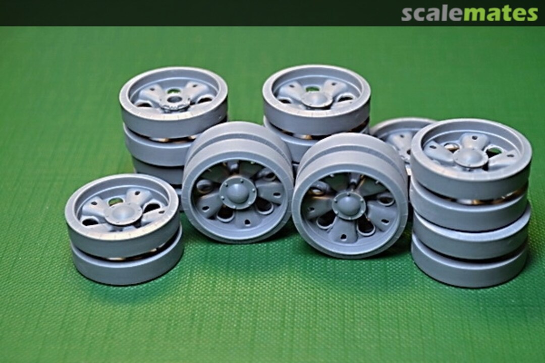 Boxart T-55/T-55A/T-55AM Road Wheels Set (Standard hub 16pcs & Reinforced hub 4pcs) B35055 Miniarm