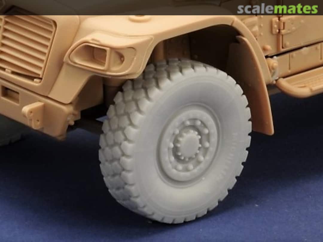 Boxart UK Husky TSV Wheighted Wheel Set A196 Accurate Armour Boxart UK Husky TSV Wheighted Wheel Set A196 Accurate Armour