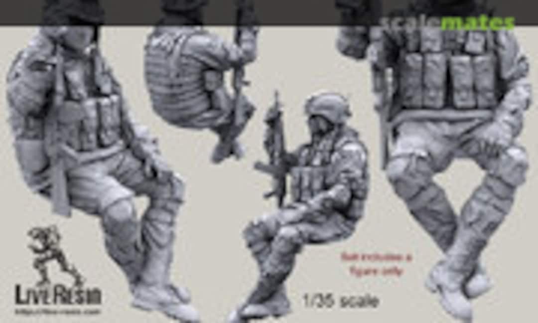 1:35 Army soldier in modern infantry combat gear system, set 6. (Live Resin LRM-35044) LRM-35044