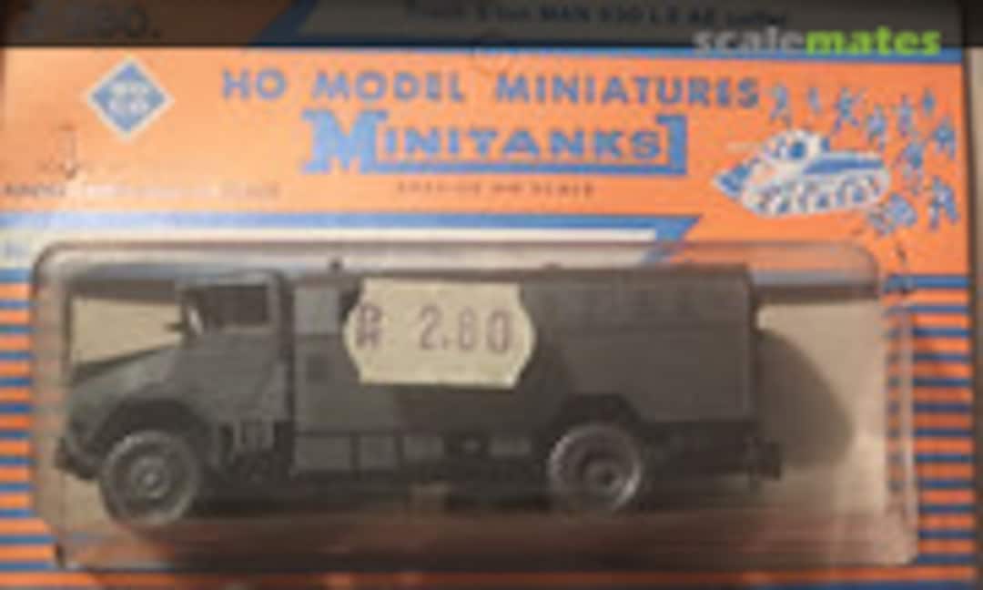 1:87 Truck 5 ton MAN 630 L2 AE coffer (Roco Minitanks Z-260)