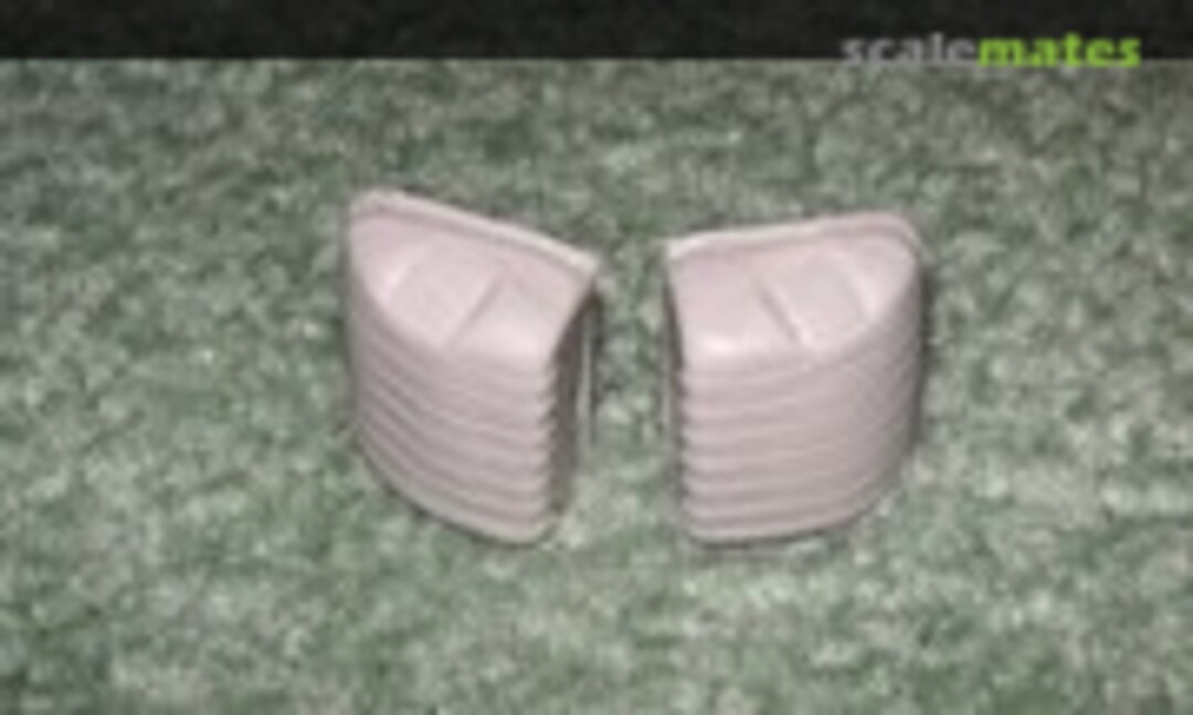 1:48 UH-1 Auxiliary Fuel Bladders Set (Cobra Company 48058) 48058