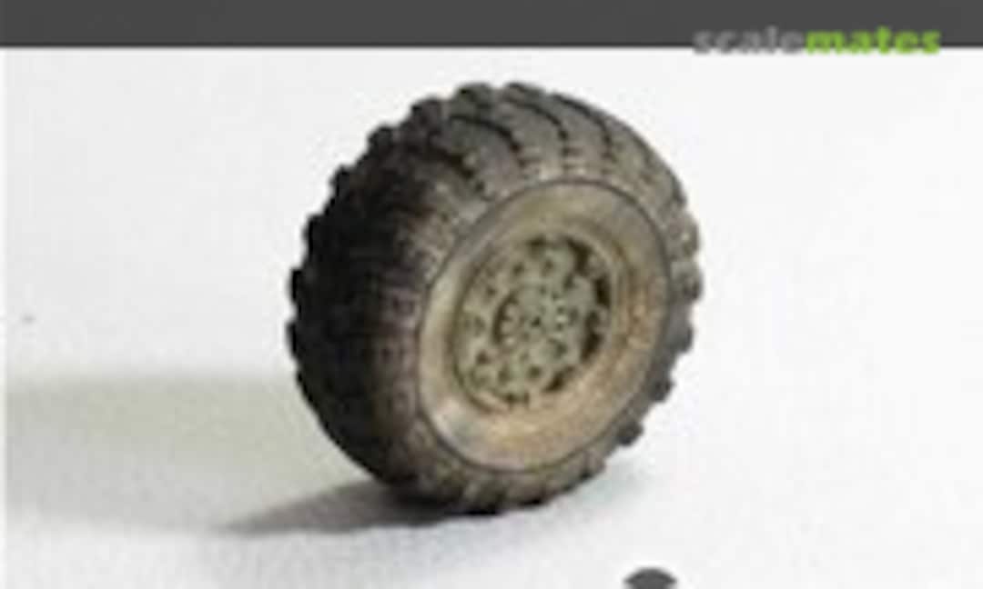 1:35 Soviet SS-23 Spider Tactical Ballsitic Missile - Weighted Wheels (E.T. Model ER35-060) ER35-060