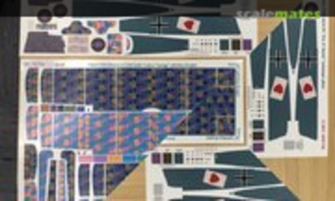 1:32 Fokker D.VII (OAW built) Jasta 64w 'Red heart' (pilot unknown) (Aviattic ATT32286) ATT32286