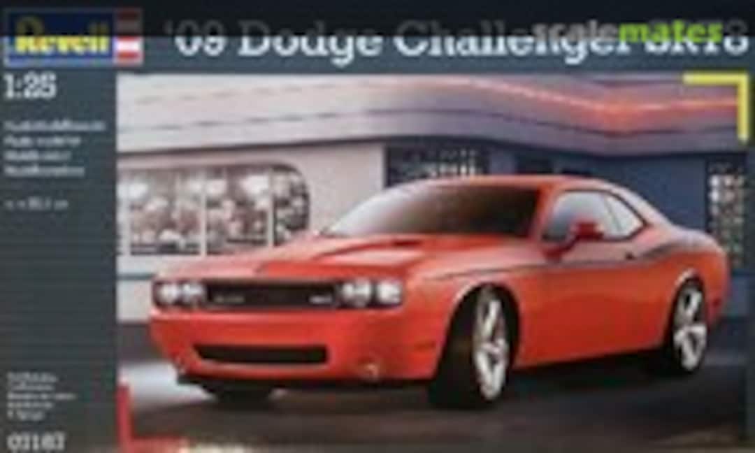 1:25 '09 Dodge Challenger SRT8 (Revell 07187)