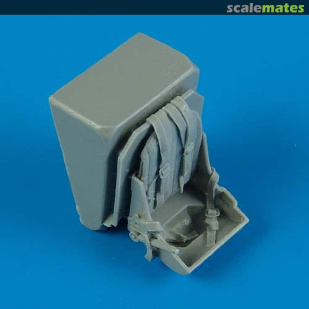 Boxart Spitfire - Seat w/ Safety Belts QB 48 401 Quickboost Boxart Spitfire - Seat w/ Safety Belts QB 48 401 Quickboost