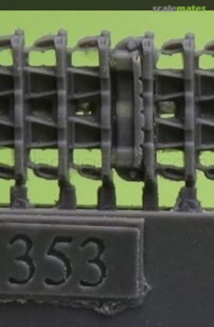 Boxart Tracks for Pz.III/IV, type 1 with additional grousers S72353 OKB Grigorov Boxart Tracks for Pz.III/IV, type 1 with additional grousers S72353 OKB Grigorov