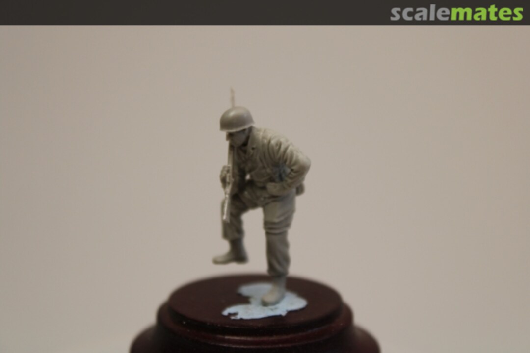 Boxart Deutscher Fallschirmjäger sitzend am Grabenrand NWF 018 Nordwind Boxart Deutscher Fallschirmjäger sitzend am Grabenrand NWF 018 Nordwind