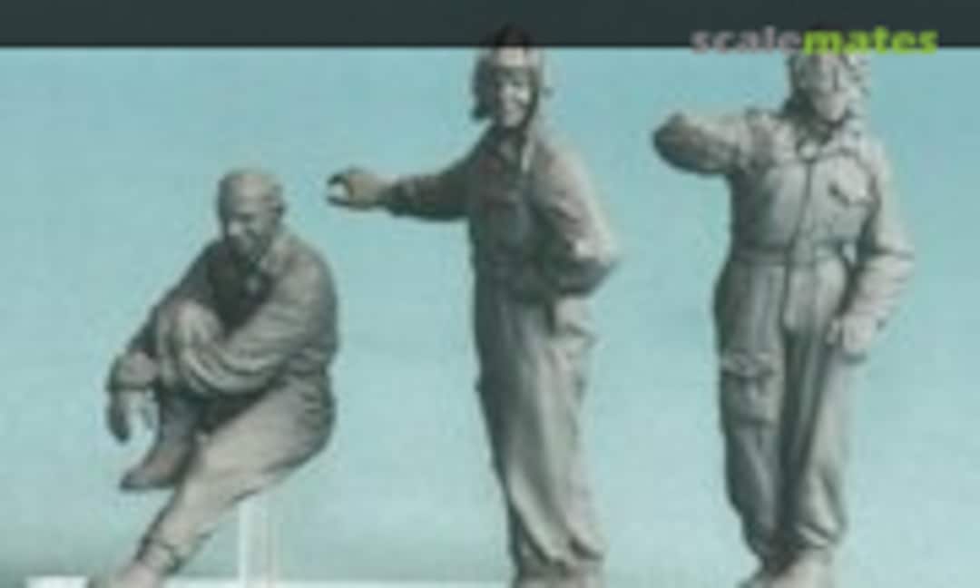 1:35 Soviet Tank Crew Summer 1943-45 (3 Figures) (Tank T35001)