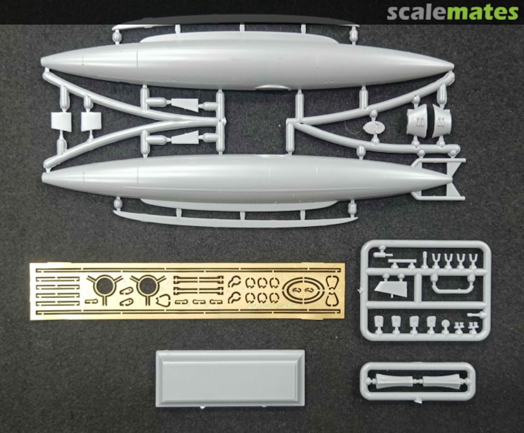 Contents Delfino experimental submarine 144-037 MikroMir