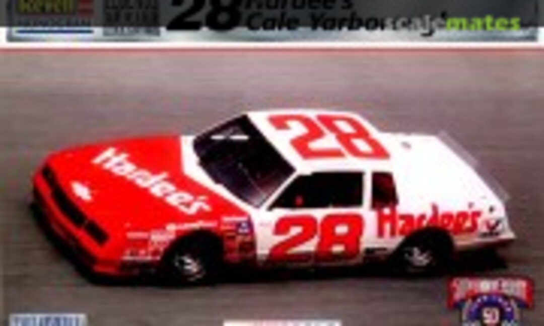 1:24 28 Hardee's Cale Yarborough Monte Carlo (Revell Monogram 85-3153)
