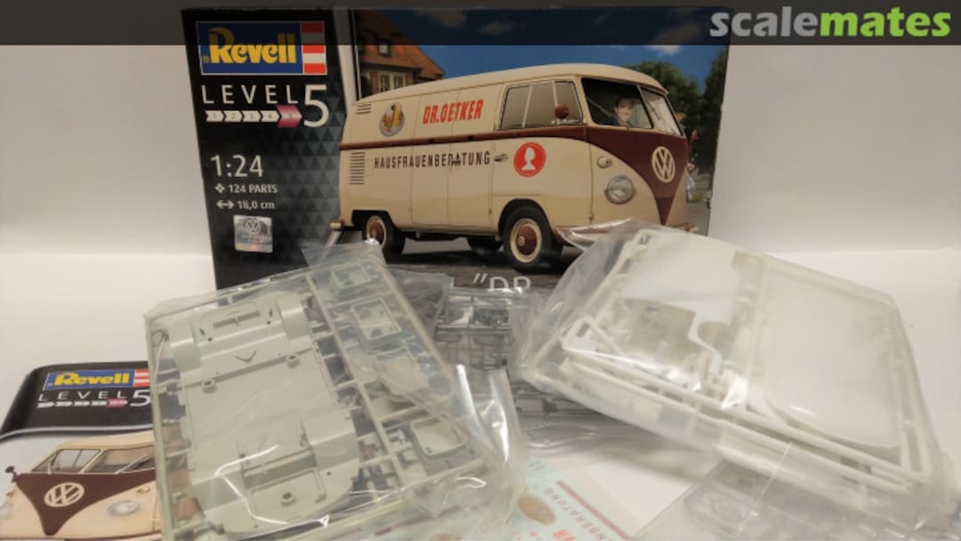 Contents VW T1 "Dr. Oetker" 07677 Revell Contents VW T1 "Dr. Oetker" 07677 Revell