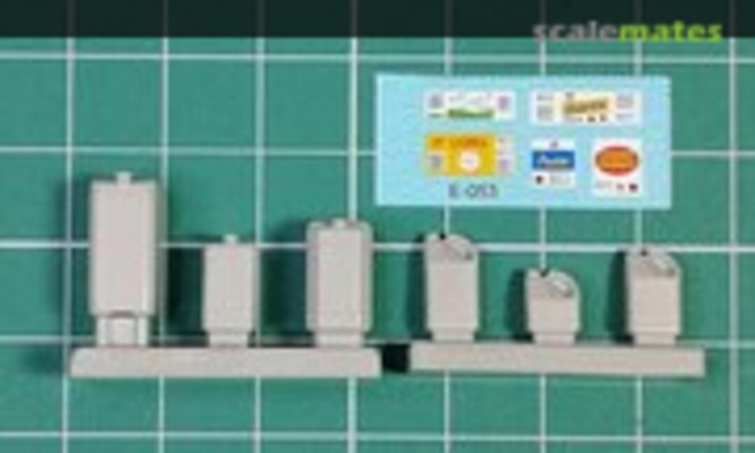 1:35 Plastic containers for chemicals (Eureka XXL E-053) E-053