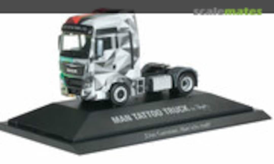 MAN TGX XXL Euro6 Solo-Zugmaschine &quot;MAN - Die Geister die ich rief&quot; (PC) (Herpa 918725)