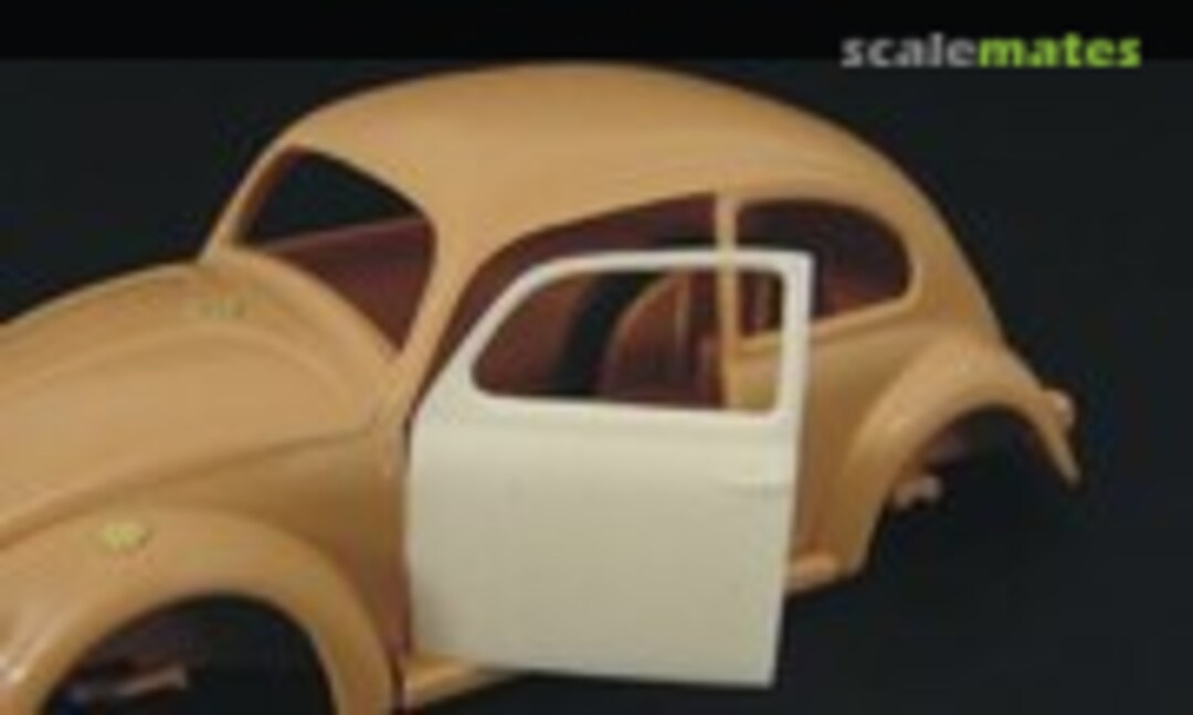 1:48 DOOR for Volkswagen Type 82E (Hauler HLX48158)