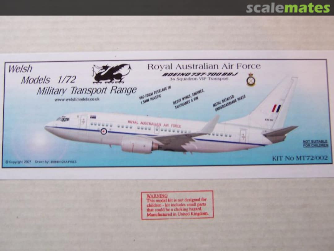 Boxart Boeing 737-700 BBJ MT72/02 Welsh Models
