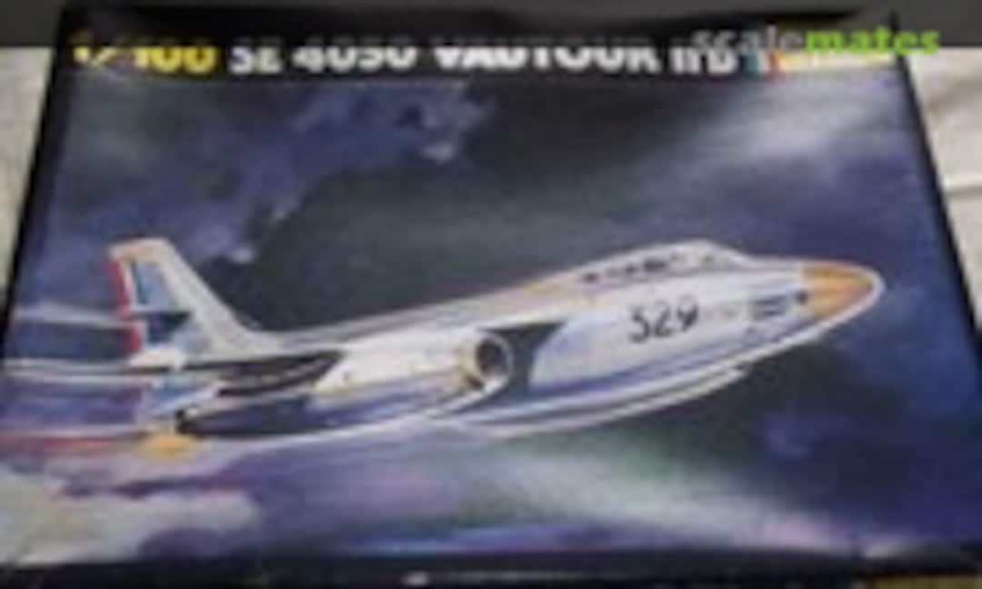 1:100 SE 4050 Vautour IIB (Heller 030)