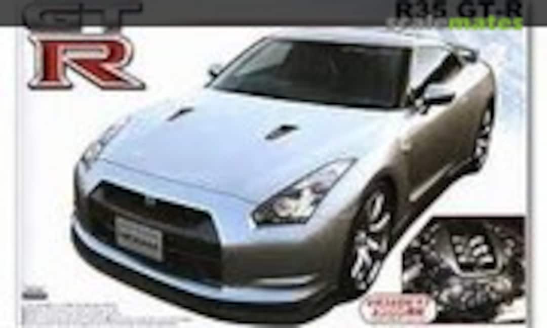 1:24 Nissan GT-R (R35) with VR38DETT Engine (Aoshima 04284)
