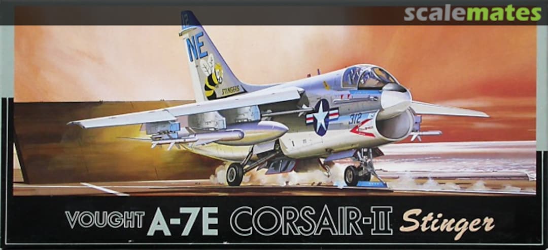 Boxart Vought A-7E Corsair-II F9-800 Fujimi
