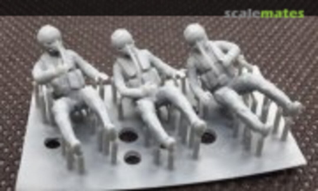 1:72 US Modern Pilots with HGU-55 helmet & MBU-14 mask (Rise144Models RM72015) RM72015