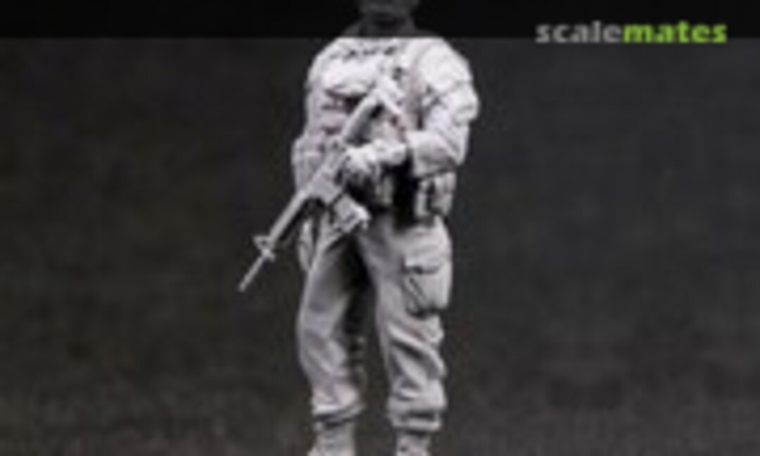 1:35 Sgt. Rob (18 Bravo) in Iraq (Legend Productions LF0137) LF0137