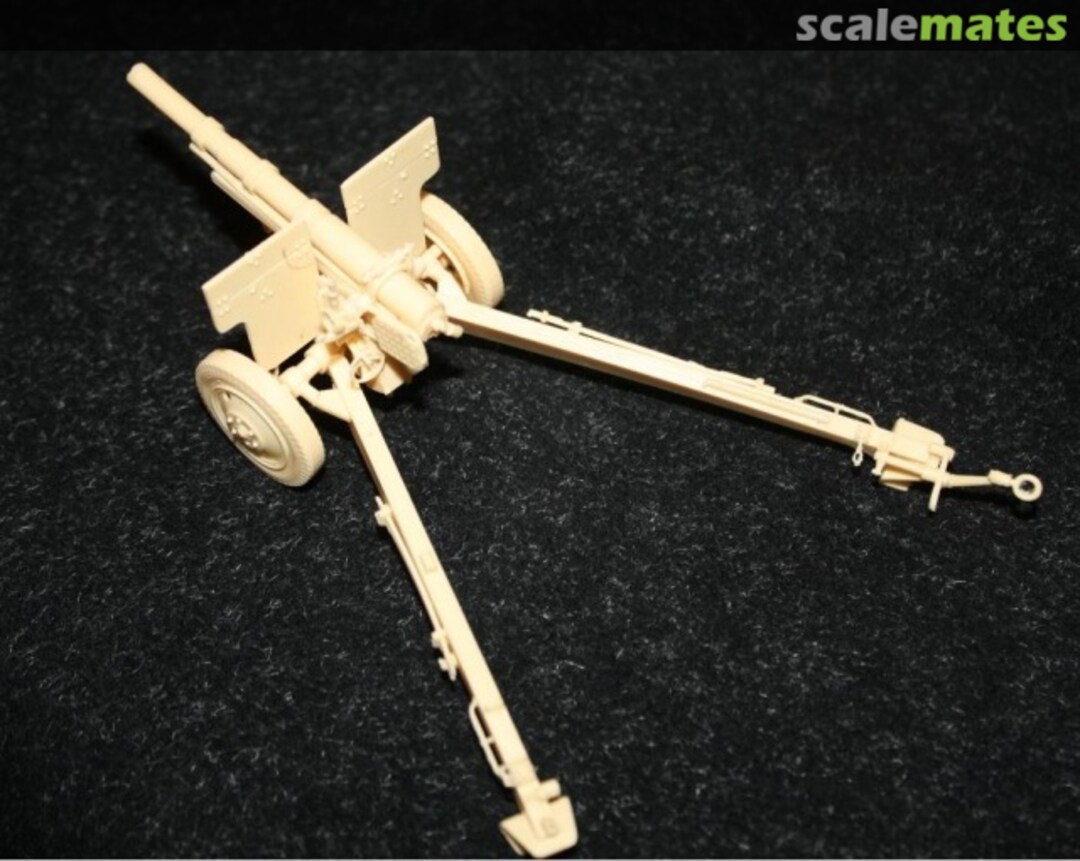 Boxart M1897 75mm Gun on M2A2 Carriage 1-041 Commander Models Boxart M1897 75mm Gun on M2A2 Carriage 1-041 Commander Models