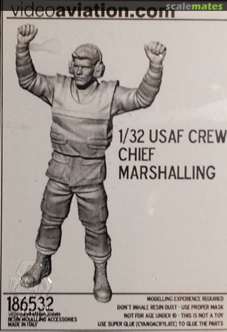 Boxart USAF Crew Chief Marshalling 186532 Videoaviation.com Boxart USAF Crew Chief Marshalling 186532 Videoaviation.com