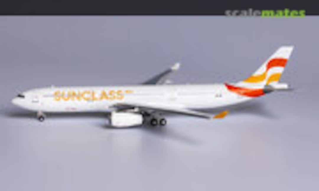 Sunclass Airlines Airbus A330-300 (NG Models 62025)