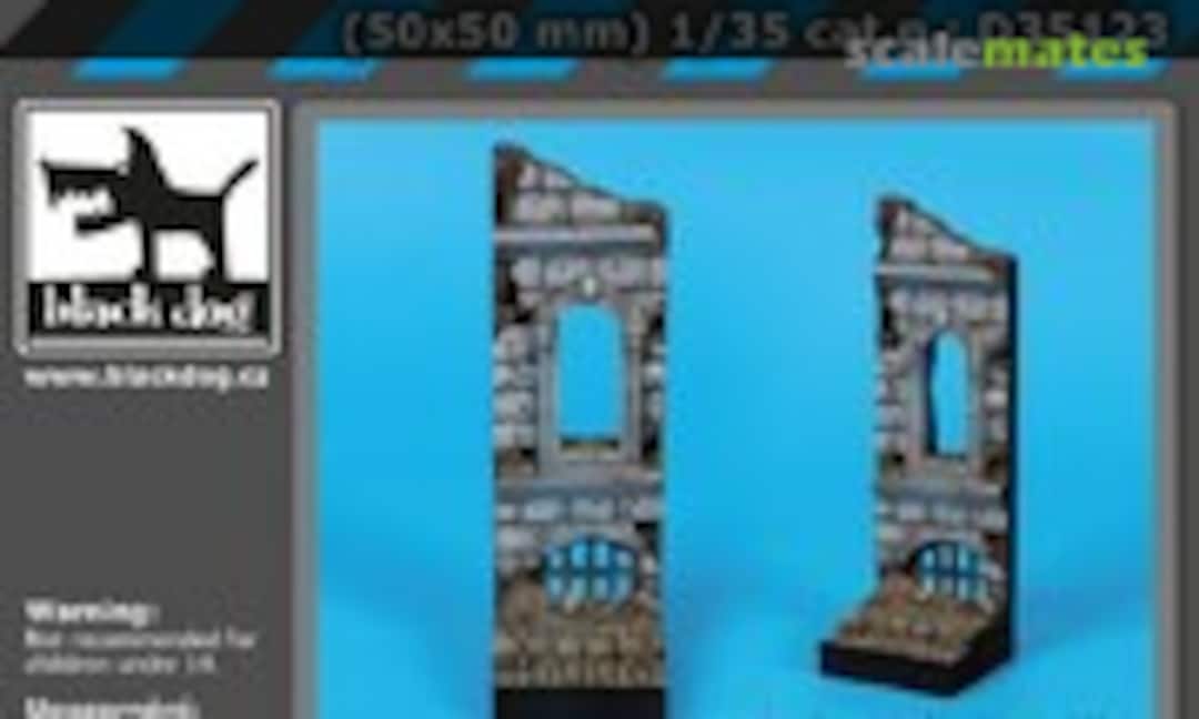 1:35 House Ruin Base (Black Dog D35123) D35123