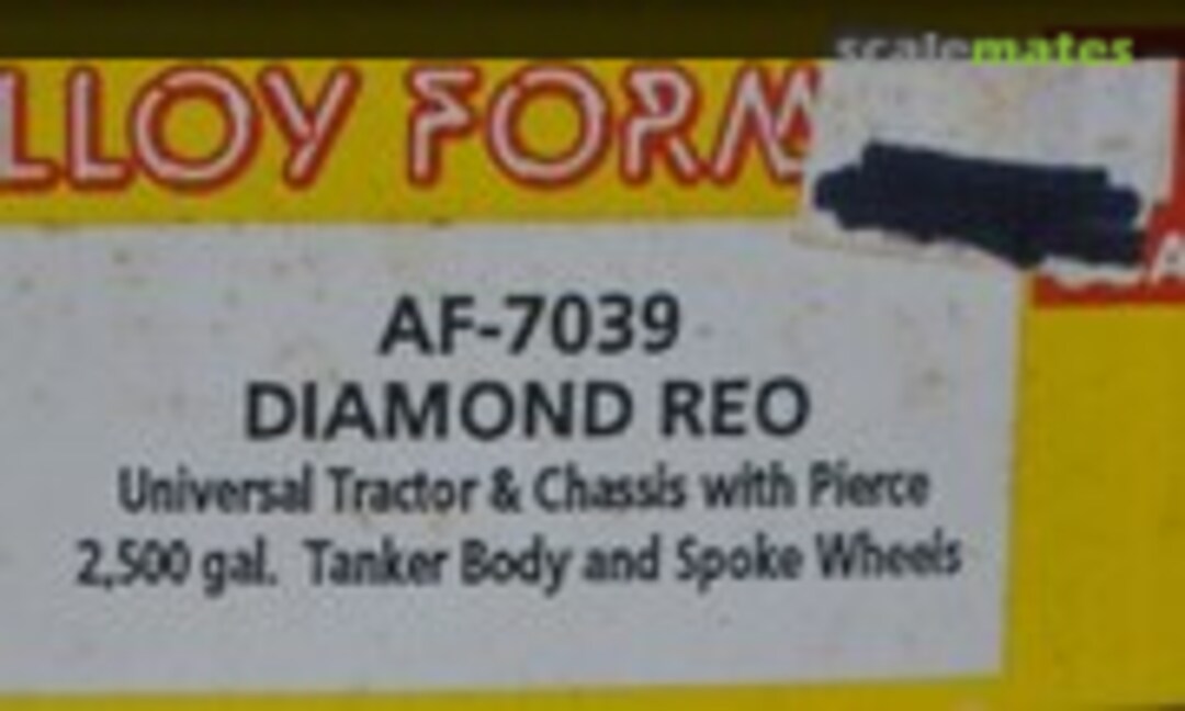 1:87 DIAMOND REO W/ 2,500 GALLON TANKER BODY (Alloy Forms AF-7039)