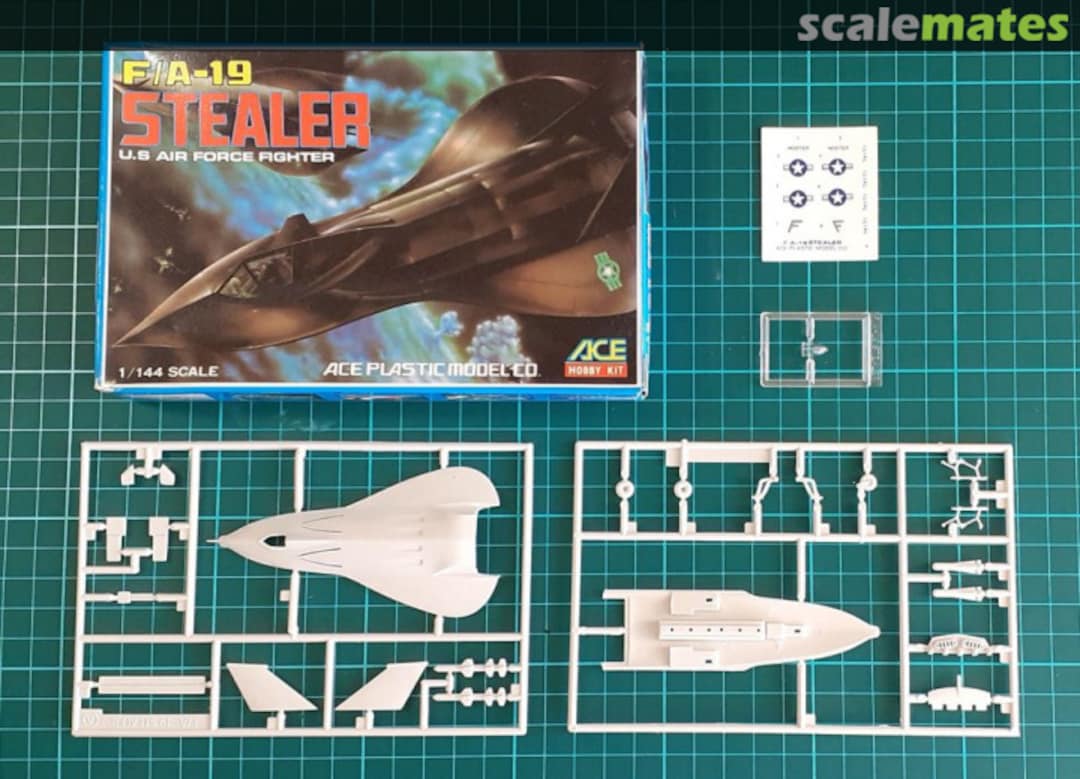 Contents F/A-19 Stealer  ACE Hobby Kit