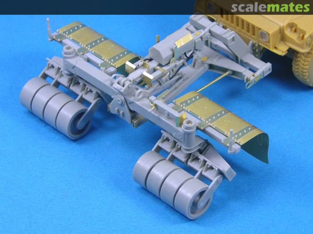 Boxart SPARK Mine Roller for Humvee LF1246 Legend Productions Boxart SPARK Mine Roller for Humvee LF1246 Legend Productions