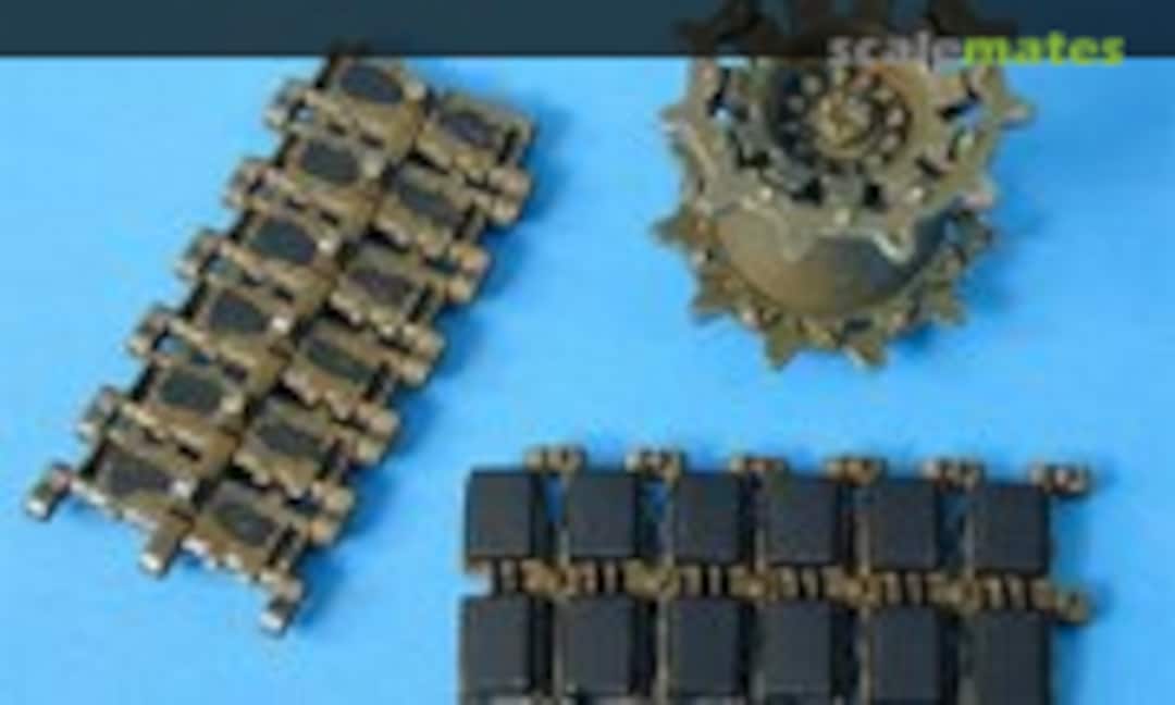 1:35 CHALLENGER-2 (Includes Sprockets) (Accurate Armour T68) T68