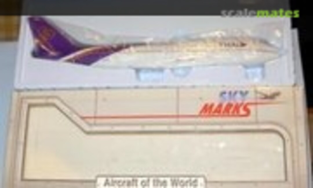 1:200 Boeing 747 (Sky Marks SKR291)