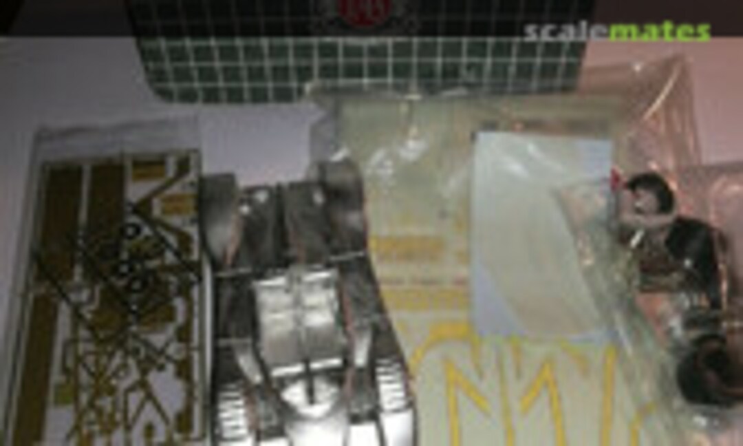 Ferrari 333 SP/95 IMSA &quot;Momo&quot; (BBR MET28)