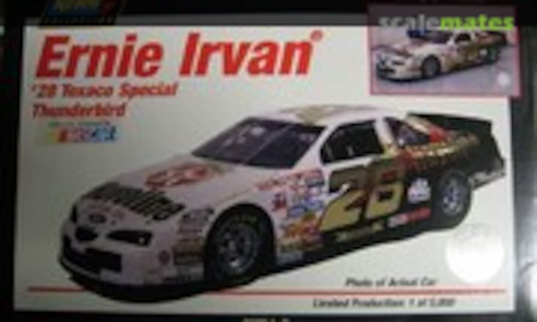 1:24 #28 Texaco Special Ford Thunderbird (Revell RR-033-0897)