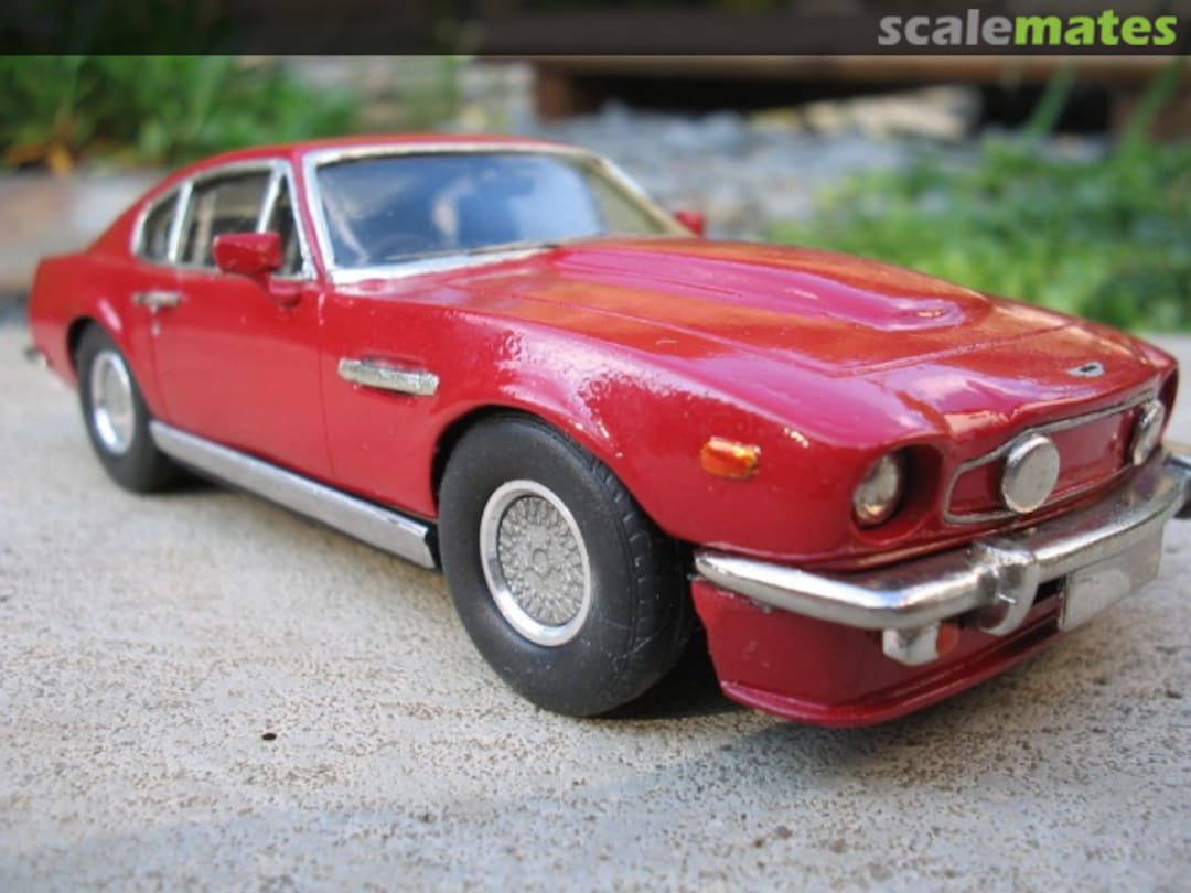 Boxart Aston Martin V8 Vantage OP09 Western Models Boxart Aston Martin V8 Vantage OP09 Western Models