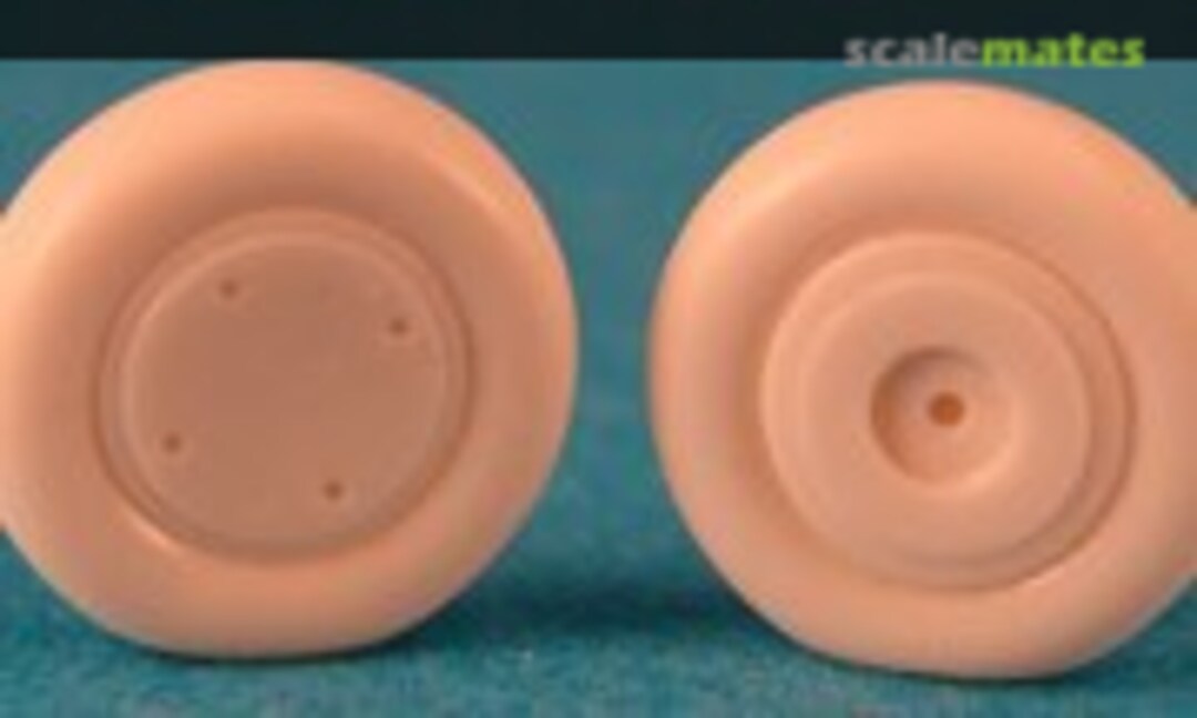 1:48 Vought OS2U Kingfisher: Weighted Wheels (Royale Resin R023) R023