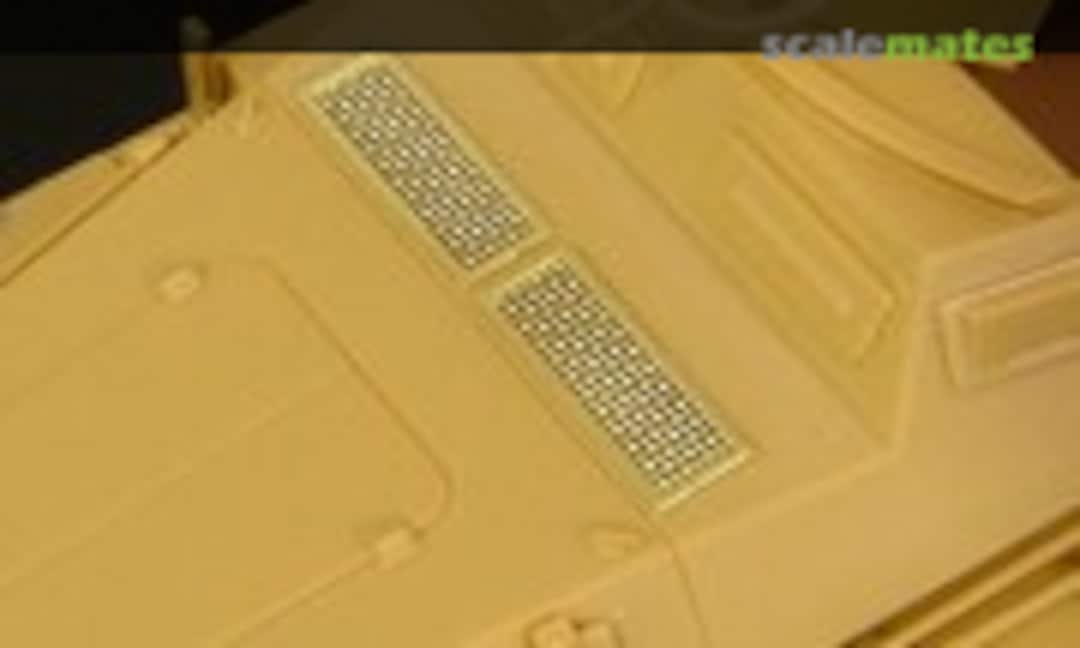 1:48 Sd.Kfz. 250/3 Grills (Hauler HLX48238) HLX48238