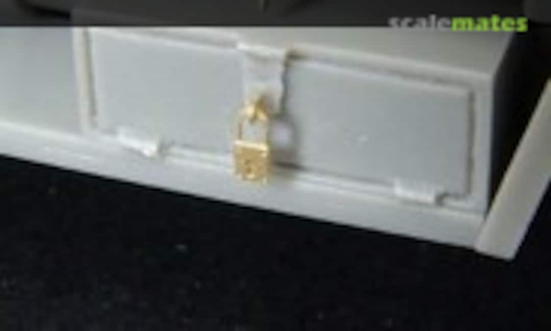 1:48 PADLOCKS (Hauler HLX48242) HLX48242