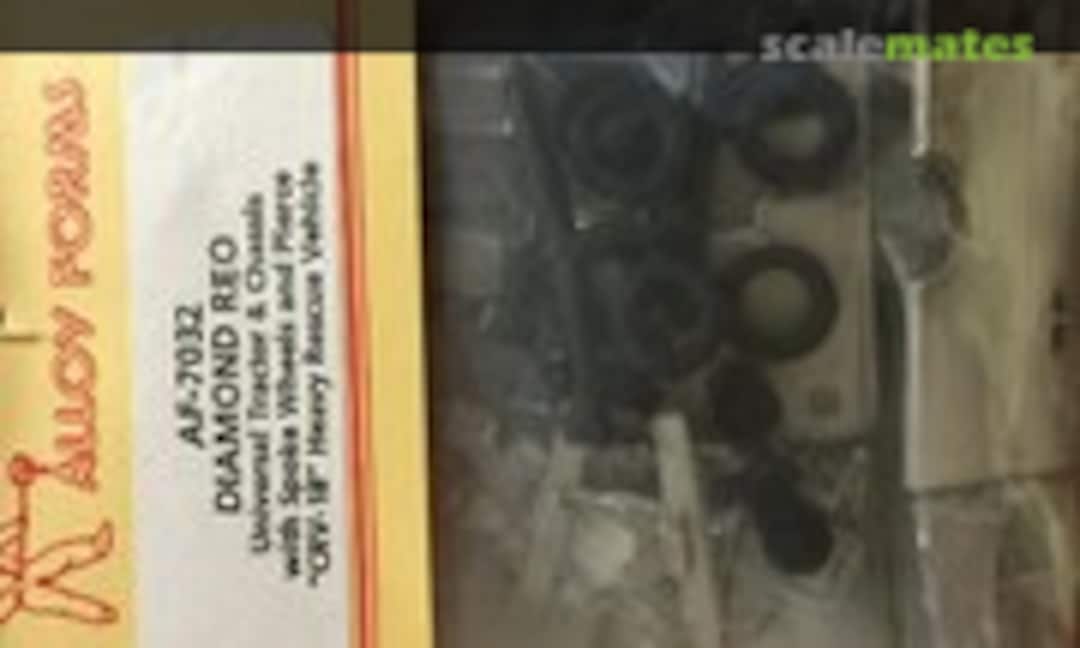 1:87 Diamond Reo Universal Tractor &amp; Chassis (Alloy Forms AF-7032)