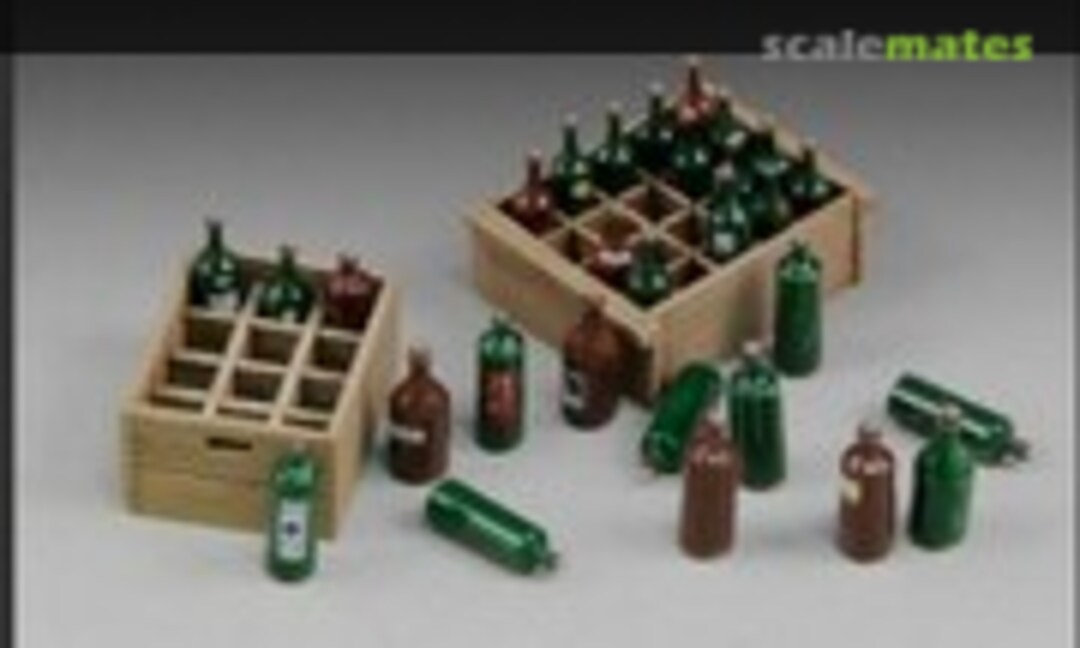 1:35 Wine Bottles and Crates (Royal Model 655) 655