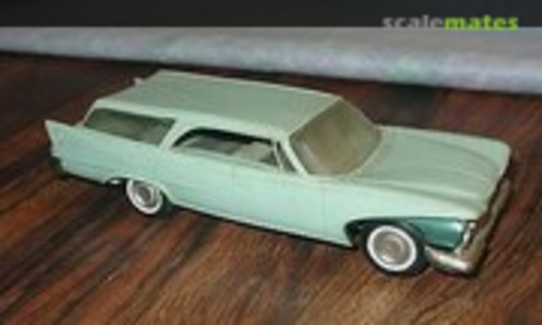 1:25 1960 Plymouth Wagon (Jo-Han )