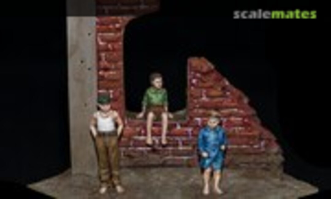 1:72 Children (White Stork Miniatures F72009)