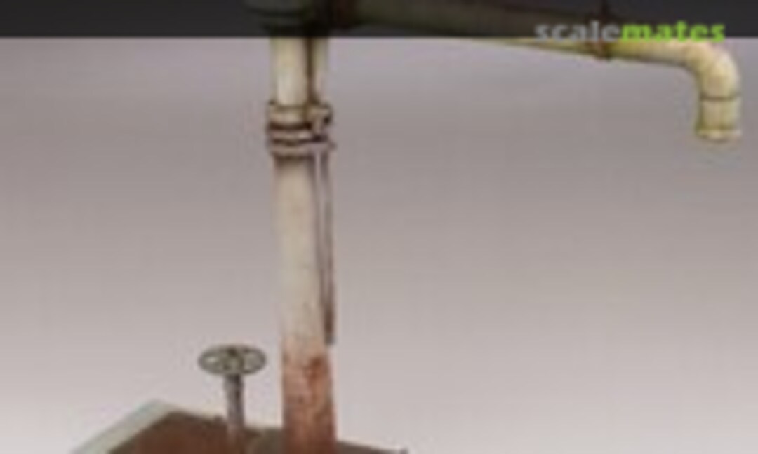 1:35 Railway Water Crane Pump (HD Models HDM35168) HDM35168