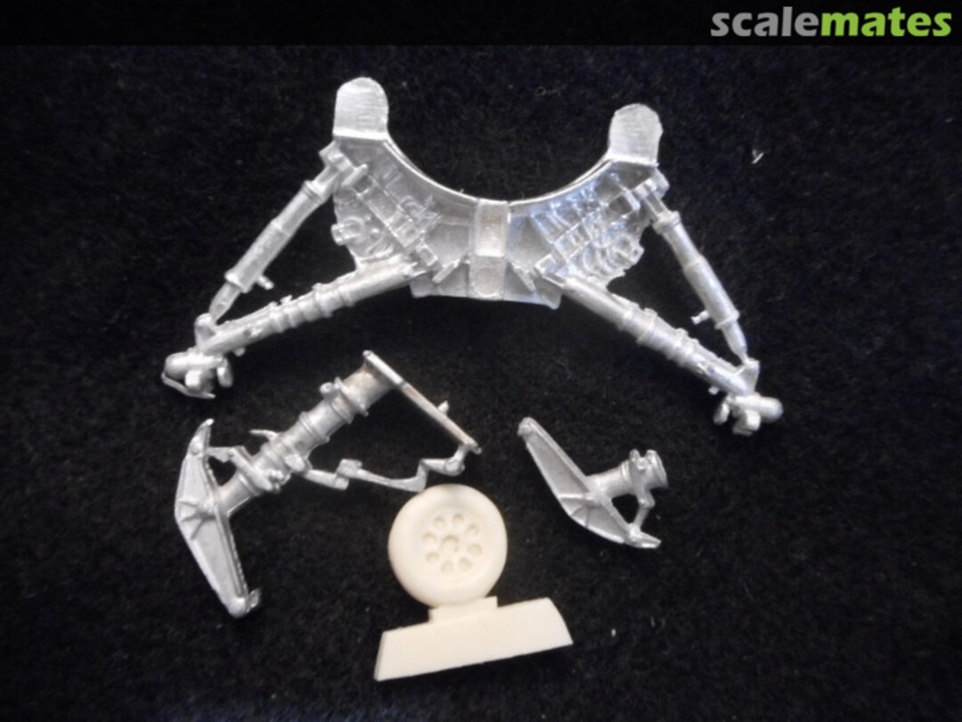 Boxart F-8 Crusader landing gear (white metal) LSMCC 48014 Lone Star Models Boxart F-8 Crusader landing gear (white metal) LSMCC 48014 Lone Star Models