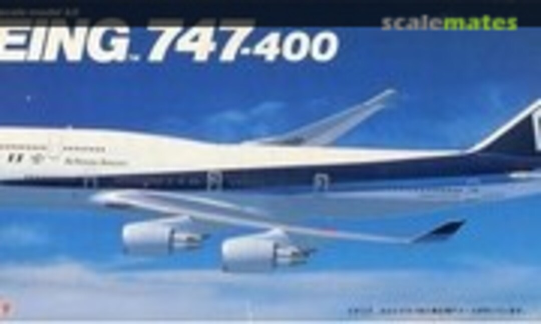 1:300 Boeing 747-400 (Doyusha 300-B4NH-1000)